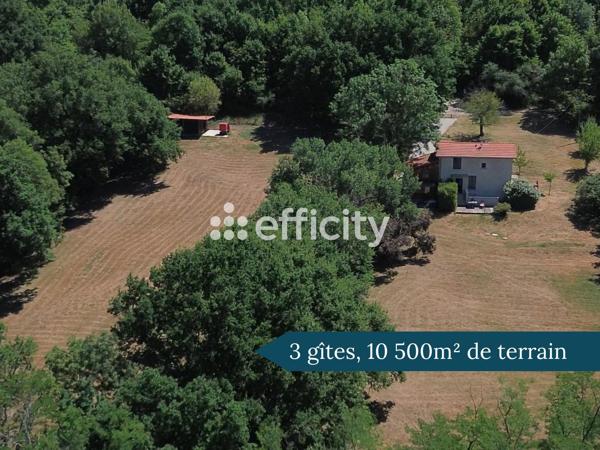 Maison
         6 pièces
        - 80 m² Bien prestige 690 000 € *
