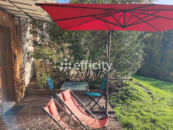 Maison
         6 pièces
        - 80 m² Bien prestige 690 000 € *