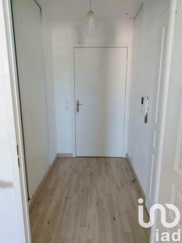 Studio 1 pièce de 33 m² à Vauréal (95490)