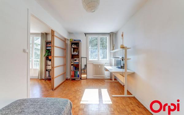 Appartement à vendre    4 pièces • 68,44 m2 Caluire-et-Cuire