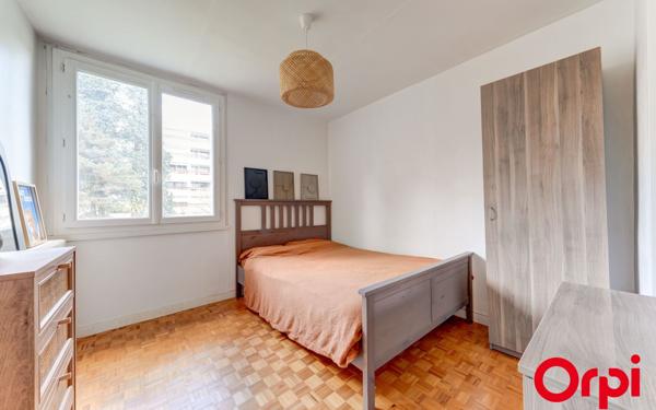 Appartement à vendre    4 pièces • 68,44 m2 Caluire-et-Cuire