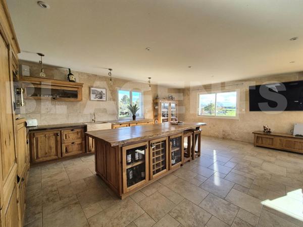 maison/villa 4 pièce(s) 123 m2