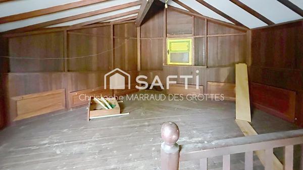 Villa atypique construite sur ancienne distillerie