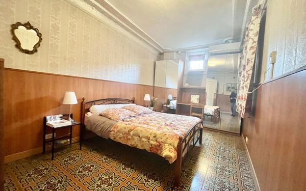 Appartement à vendre    5 pièces •  Mèze