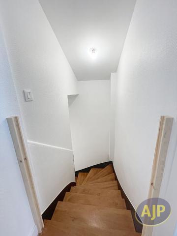 Location maison Roussay : 895 € - AJP Immobilier Saint-Macaire-en-Mauges