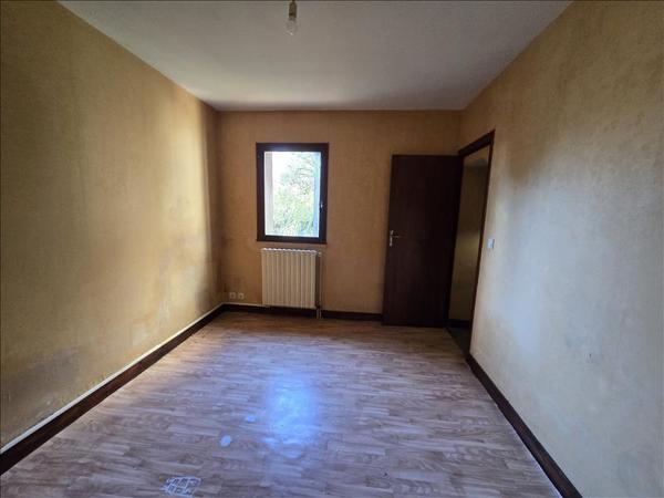 Appartement à vendre |  Jonzac |  2 pièces | 79 m²