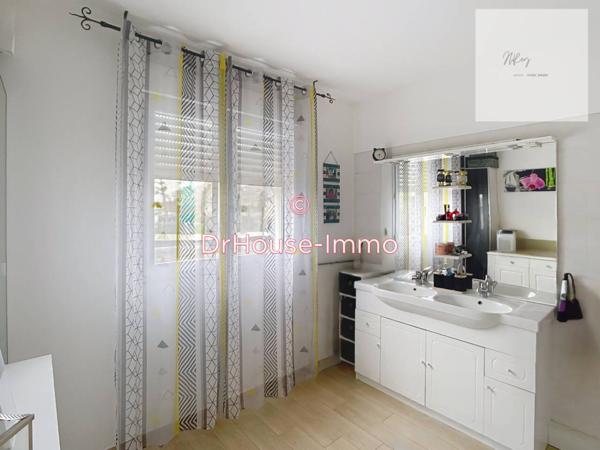 Maison à vendre 8 pièces de 198 m²