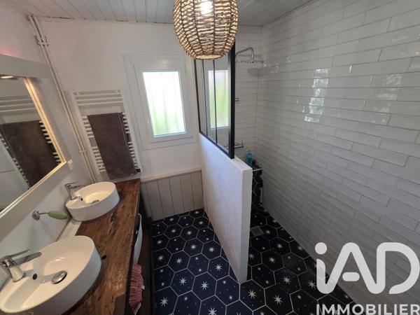 Maison à vendre 4 pièces 76 m² Le Château-d'Oléron
