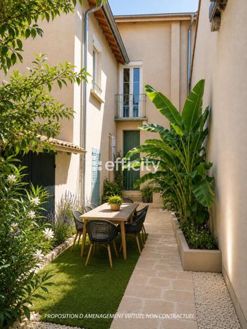 Maison
         5 pièces
        - 108 m² Exclusivité 229 000 € *