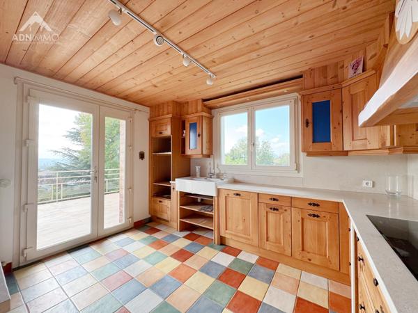 Challex (01630) Maison 6 Pièces 240 m2