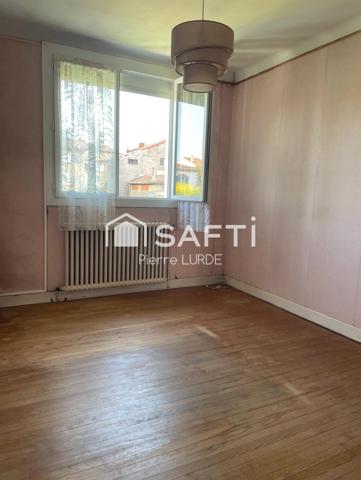 Maison de ville de 92 m2 avec garage et jardin