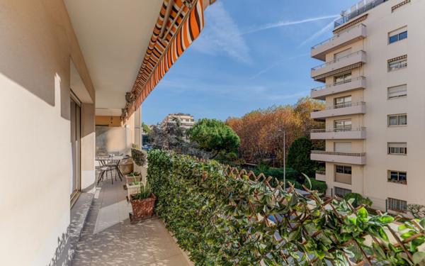 Appartement à vendre    4 pièces • 99,15 m2 Nice