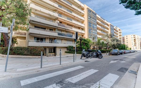 Appartement à vendre    4 pièces • 99,15 m2 Nice