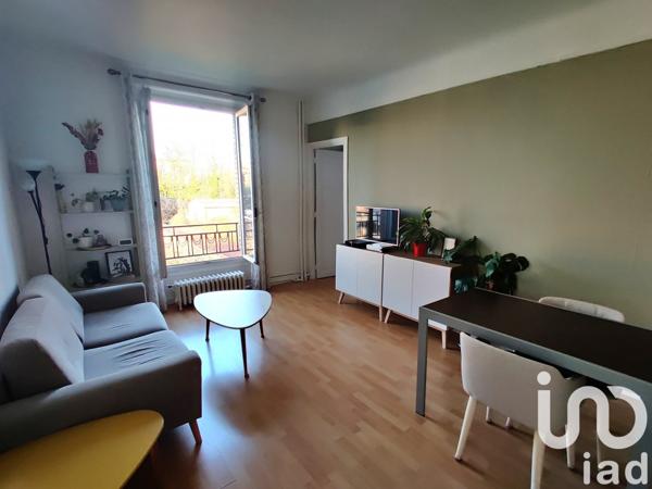Appartement 2 pièces de 46 m² à Noisy-le-Sec (93130)