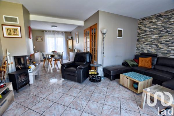 Maison traditionnelle 5 pièces de 117 m² à Itteville (91760)