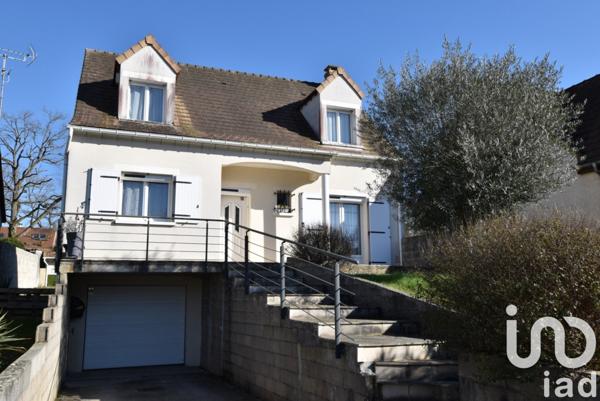 Maison traditionnelle 5 pièces de 117 m² à Itteville (91760)