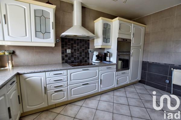 Maison traditionnelle 5 pièces de 117 m² à Itteville (91760)