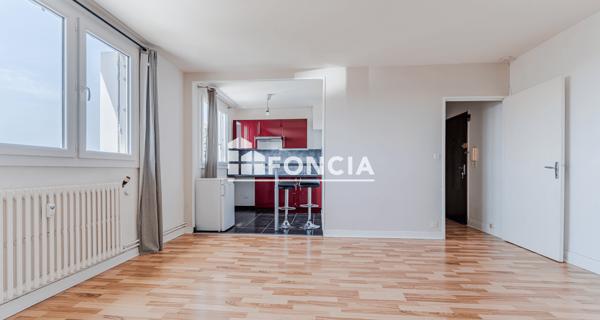 À vendre Studio 30 m² - Tours 37000