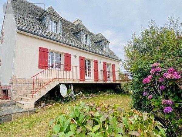 Maison à vendre à Perros-Guirec dans les Côtes-d'Armor (22700), ref : 240