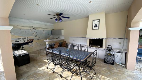 Achat maison près de MARTIGNAS SUR JALLE - 6 pièce(s) - 205 m² - 810 000 €