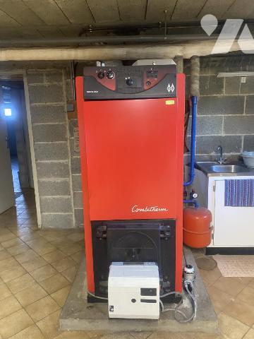 MAISON AVEC TERRAIN  DANS AGREABLE VILLAGE