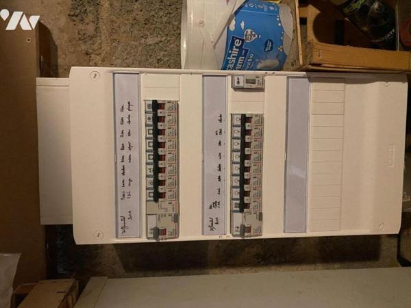 MAISON AVEC TERRAIN  DANS AGREABLE VILLAGE