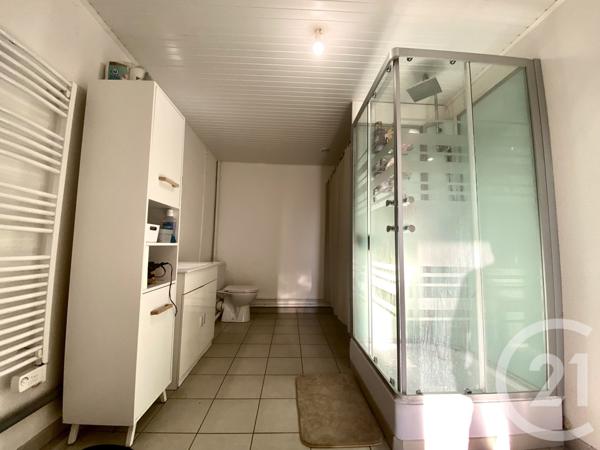 Appartement T2 à vendre  3 pièces - 76,93 m2 ST GENIX SUR GUIERS - 73