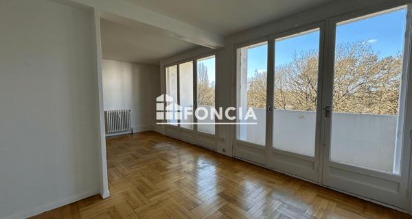 À vendre Appartement 4 pièces 73.56 m² - Poitiers 86000