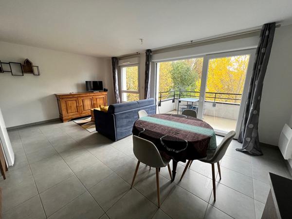 Appartement 3 pièces de 68m², Rouen Ile Lacroix, - ROUEN