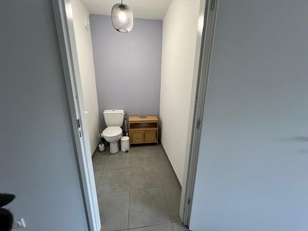 Appartement 3 pièces de 68m², Rouen Ile Lacroix, - ROUEN