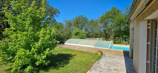 Propriété - 8 chambres - Écrin de verdure - Lot 46