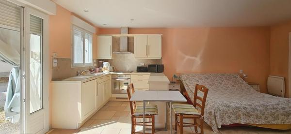 Propriété - 8 chambres - Écrin de verdure - Lot 46