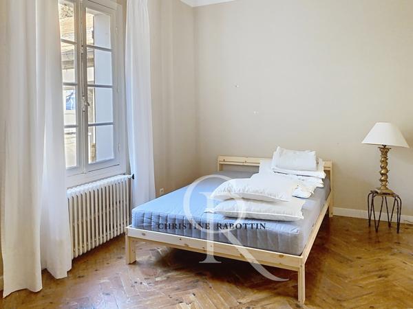 Arcangues (64200) En exclusivité, ancienne propriété princière de 285 m2 à 2 pas de Biarritz