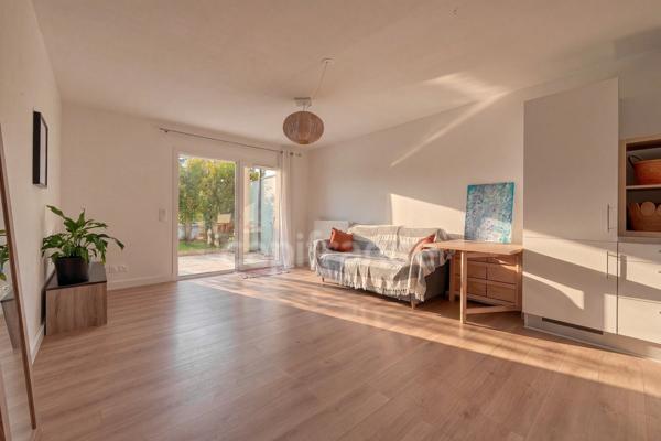 Appartement à vendre 2 pièces GEX (01)