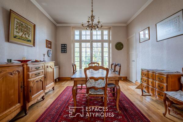 Maison de ville années 30 avec jardin et garage