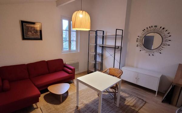 Immeuble à vendre    2 pièces • 135 m2 Toulouse