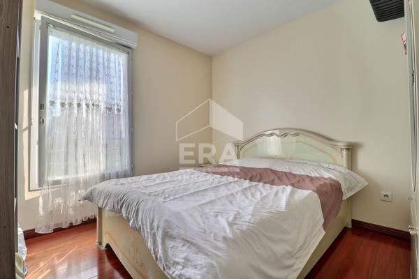 À VENDRE  BEAU 3 PIÈCES AVEC VUE SUR PARC, EXTÉRIEUR ET PARKING