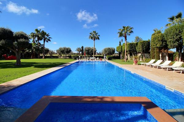 À vendre villa dans un domaine golfique à Marrakech