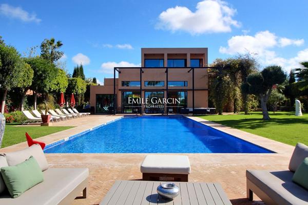 À vendre villa dans un domaine golfique à Marrakech