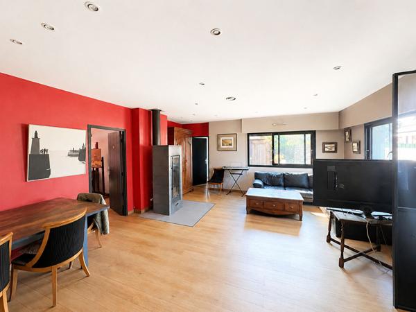 Maison 8 pièce(s) 4 chambre(s) 167.25 m²