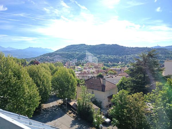 A vendre à GAP T4 /5 de 114 m²