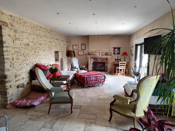 Maison 17 pièces - 273 m² Bien prestige