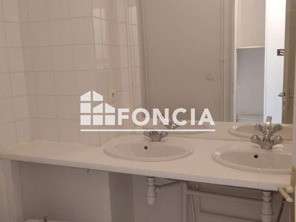 Location Appartement 3 pièces 69.28 m² - 11 RUE FLOIRAC Agen 47000