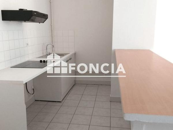 Location Appartement 3 pièces 69.28 m² - 11 RUE FLOIRAC Agen 47000