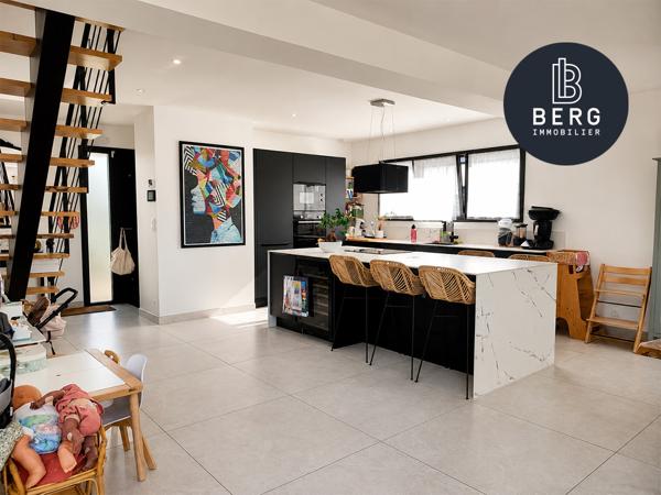 PLOUHINEC – A VENDRE MAISON CONTEMPORAINE A 600M DU BOURG