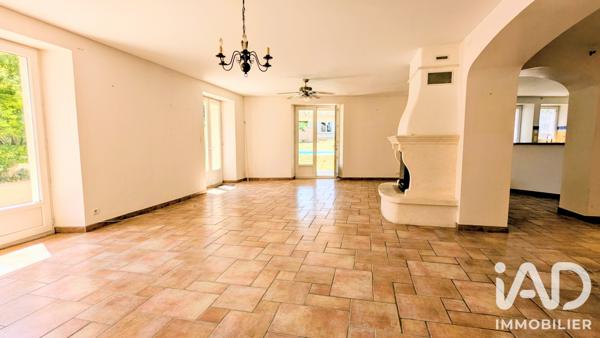 Maison à vendre 8 pièces 295 m² Beaumont-lès-Valence