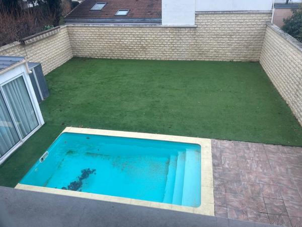 Maison à vendre 8 pièces LES PAVILLONS SOUS BOIS (93)