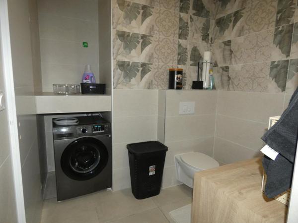 Villa neuve de plain pied de 105m², 3 chambres sur terrain de 303m² avec garage