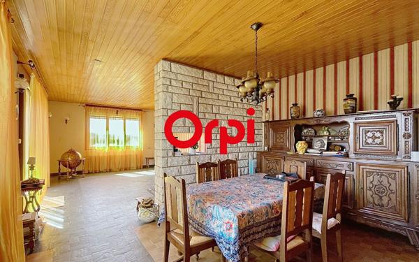 Maison à vendre    7 pièces •  Montluçon