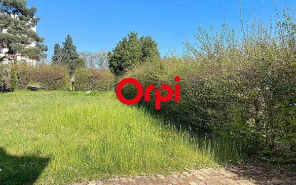 Maison à vendre    7 pièces •  Montluçon